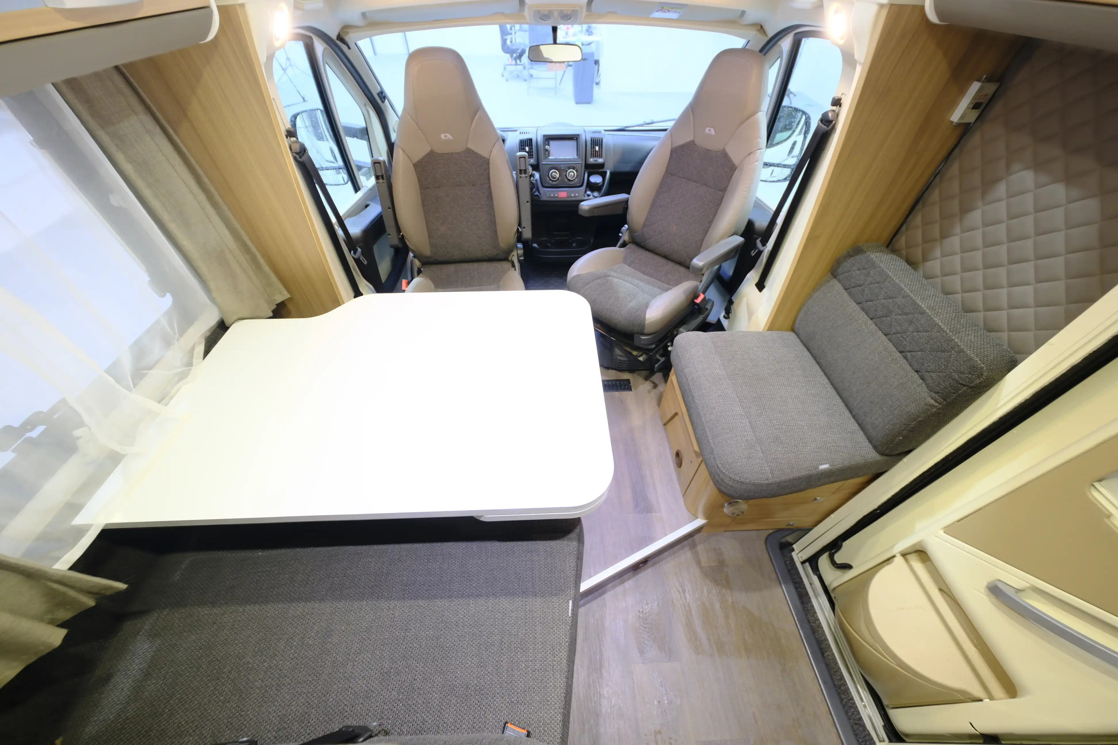 ADRIA Matrix Axess 670 SL - Ansicht 8
